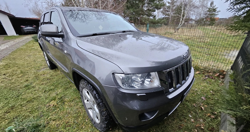 Jeep Grand Cherokee cena 59900 przebieg: 171000, rok produkcji 2012 z Opole małe 232